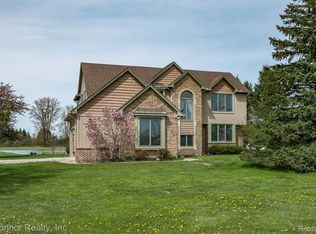 7978 Frith Rd, Columbus, MI 48063