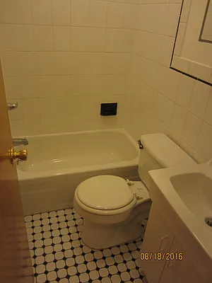 Rented by JR Properties, LTD | media 18