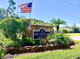 2500 Winding Creek Blvd