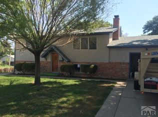 2102 Rosewood Ln, Pueblo, CO 81005
