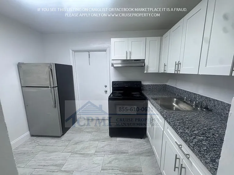 8430 NW 40th St Coral Springs, FL 33065 — Photo 13