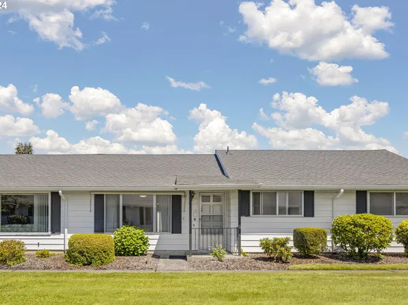 681 NE Fleming Ave #C-24, Gresham, OR 97030