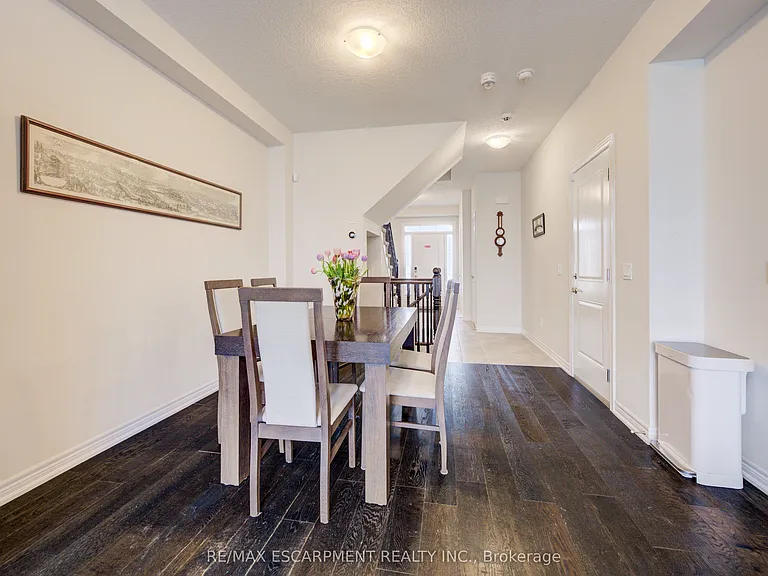 3352 Stalybridge Dr — Photo 9