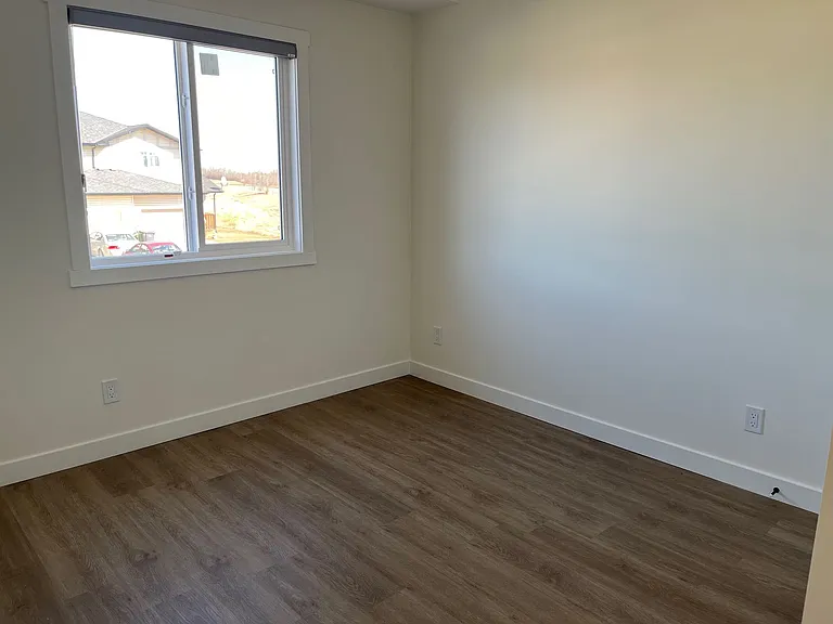 5001 60th Ave #212 — Photo 5