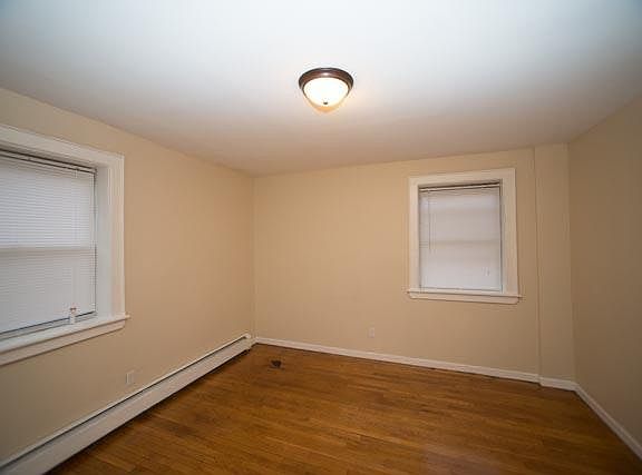 3rd image of 165 Chancellor Ave APT 3F
