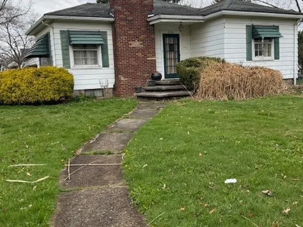 2063 Goodyear Blvd, Akron, OH 44305
