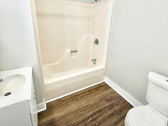 2nd image of 99 Lamberton St #2