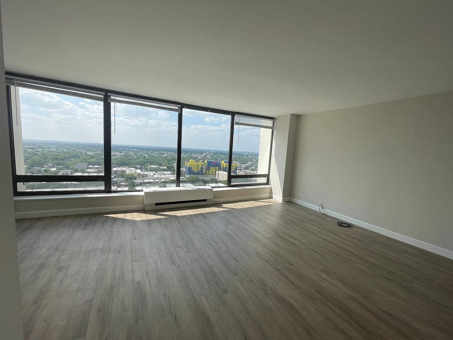 Studio, 500 sqft, $1,500 — Photo 3