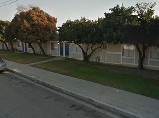 825 W Goshen Ave, Visalia, CA 93291