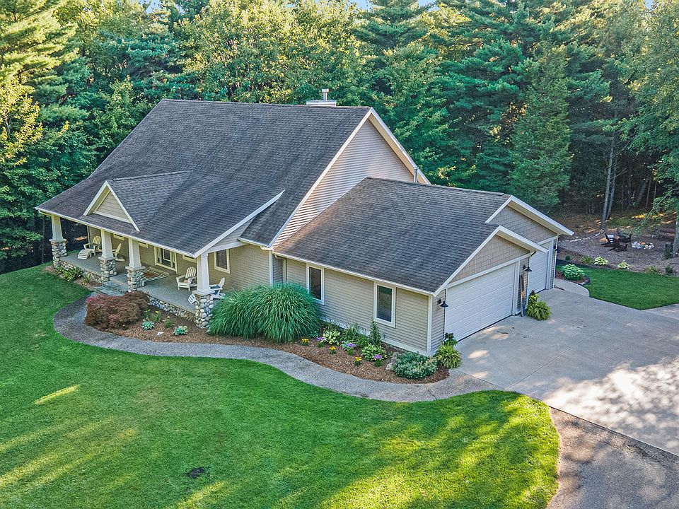 1st image of 5468 164th Ave