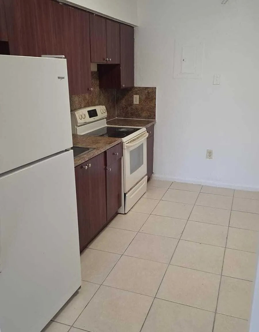 2 bed, 1.0 bath, 950 sqft, $1,850 — Photo 4