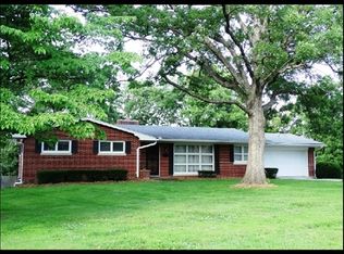 1201 Edgewood Dr, Jefferson City, MO 65109