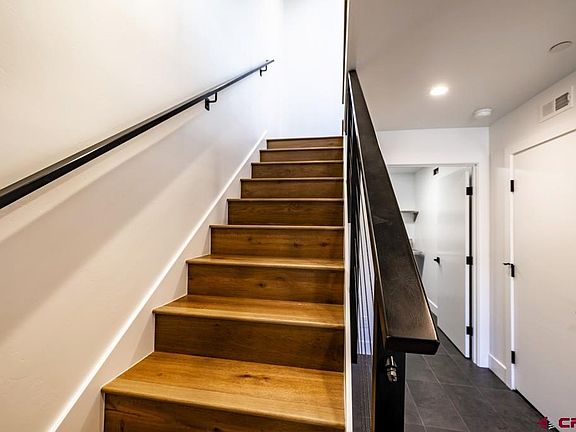 3rd image of 1108 Twin Buttes Avenue