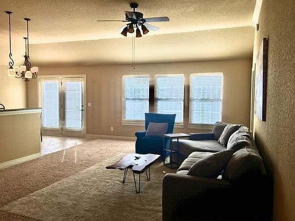 5th image of 2621 N Brush Creek Dr