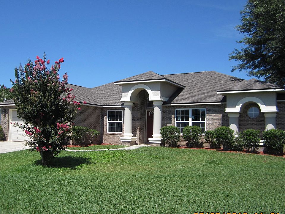 1st image of 1598 Castle Rock Ct