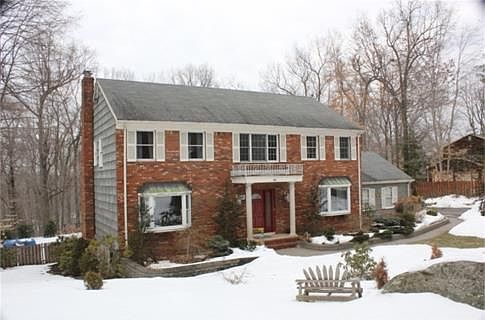 2nd image of 41 Cheshire Ln