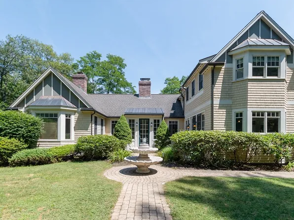 130 Summer St, Weston, MA 02493