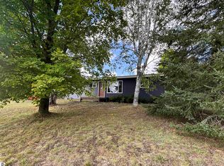 6105 Myers Rd NE, Kalkaska, MI 49646