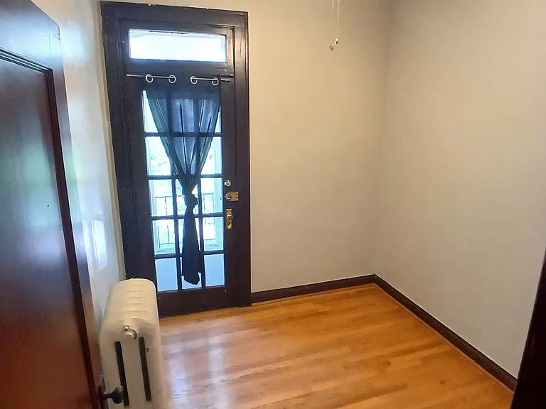 5905 S Kingshighway Blvd — Photo 6