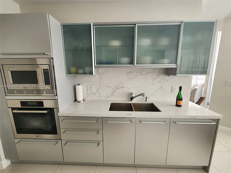 18201 Collins Ave #4101A — Photo 10