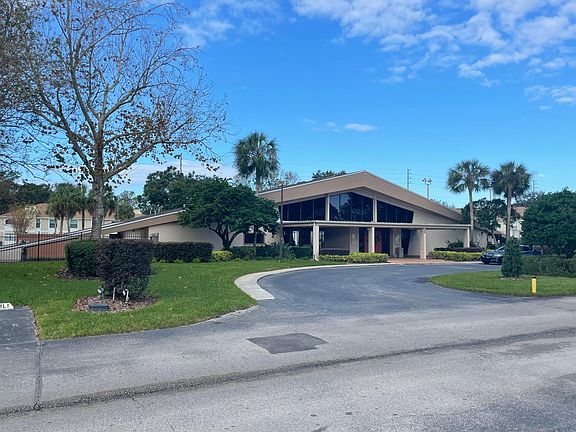 3rd image of 2930 S Semoran Blvd APT 405