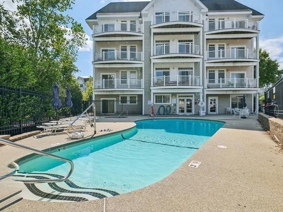 1st image of 614 Pond St Unit 1214