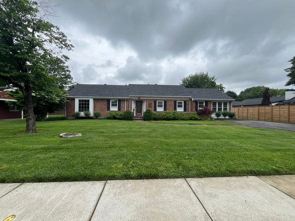 1912 Lewis Ln