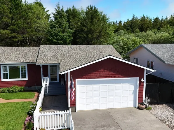 611 357TH Street, Ocean Park, WA 98640