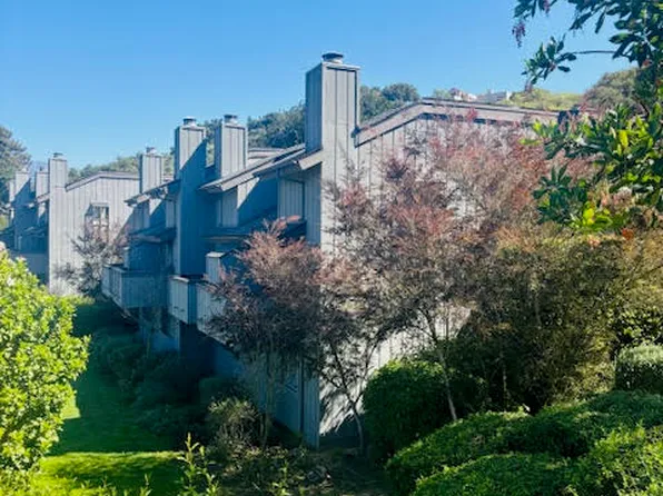 1050 Vista Del Pueblo APT 32, Santa Barbara, CA 93101