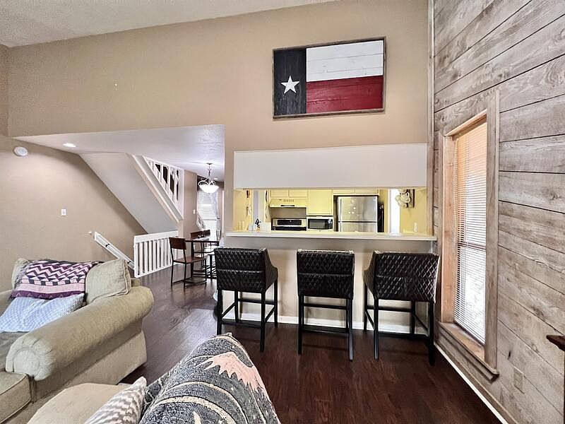 1st image of 704 Horseshoe Bay Blvd #F