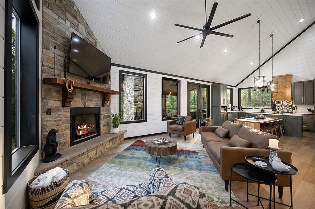 116 Hickory Ridge Rd, Broken Bow, OK 74728 | MLS #1217092 | Zillow