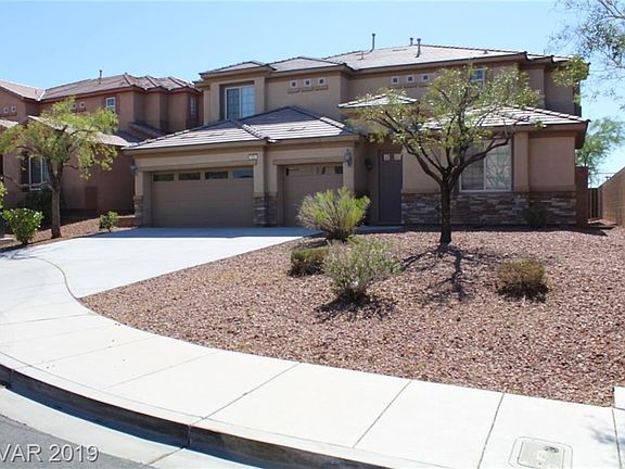 3rd image of 533 Blanche Ct #0