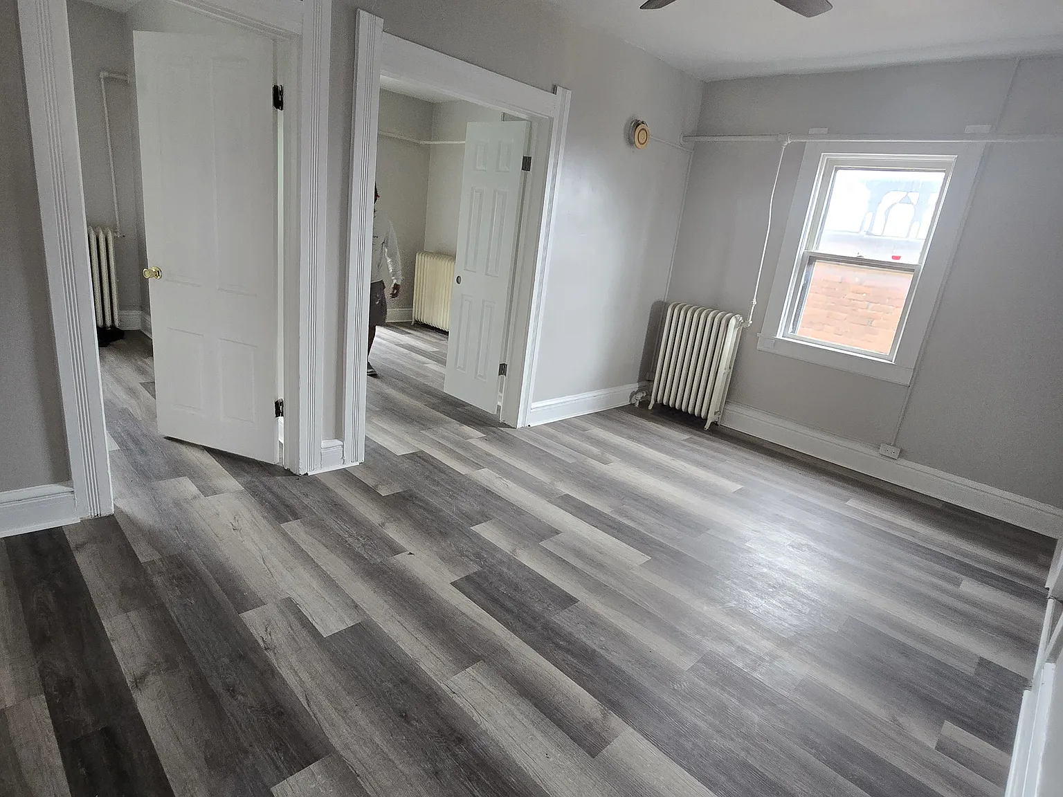 1014 Superior — Photo 1