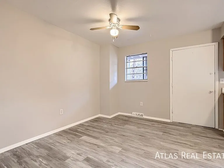 331 N Columbine St #A — Photo 3