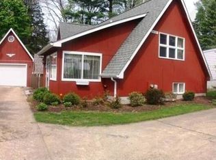 14782 S Cheshire St, Burton, OH