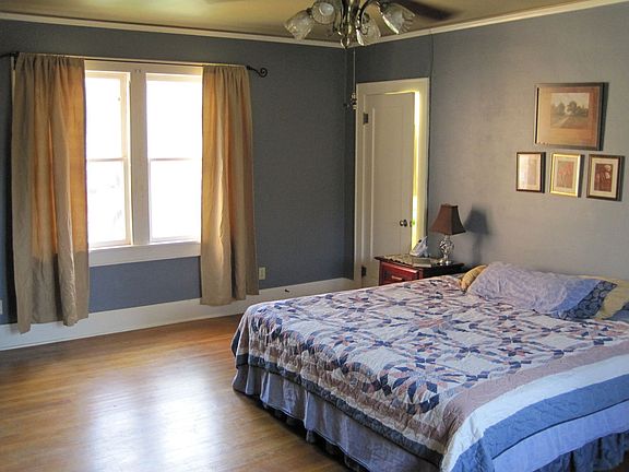 Master Bedroom, beautiful floors