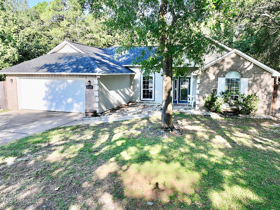 1st image of 7125 Oakhurst Dr