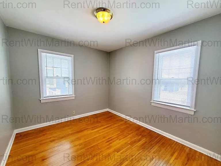 657 Dawson St — Photo 6