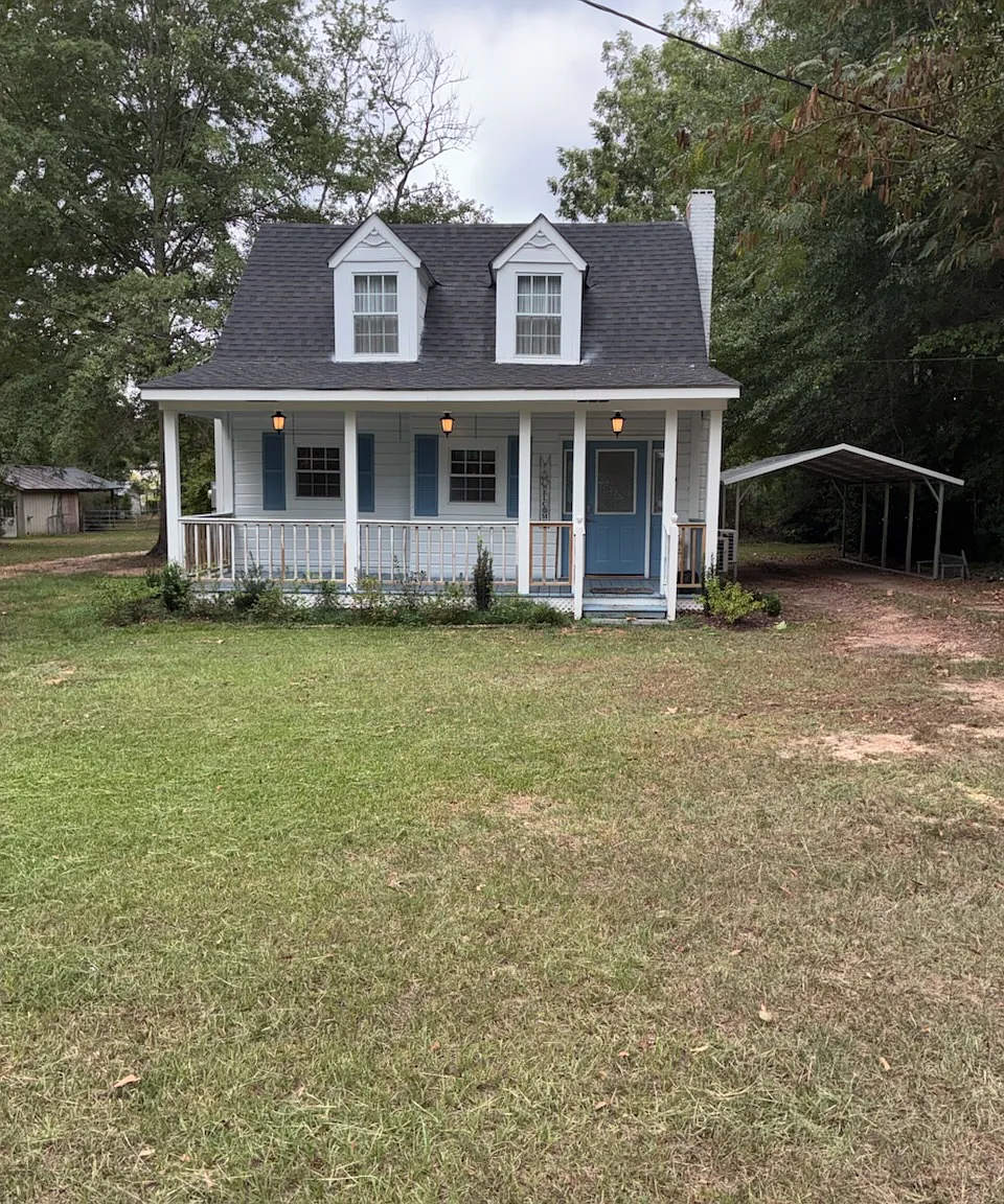3 bed, 1282 sqft, $1,000 — Photo 1