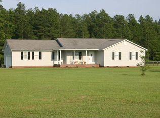 38 Old Mulberry Farm Rd, Wagener, SC 29164