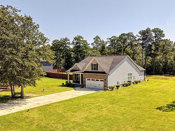 2nd image of 25 S Beatrice Drive
