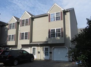 65 Lane St #A, Lowell, MA 01851