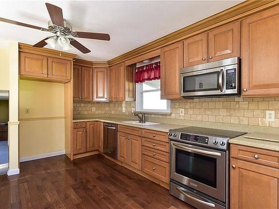 4th image of 4231 Aleesa Dr SE