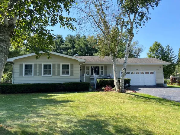 22 Briarcliff Dr, Horseheads, NY 14845