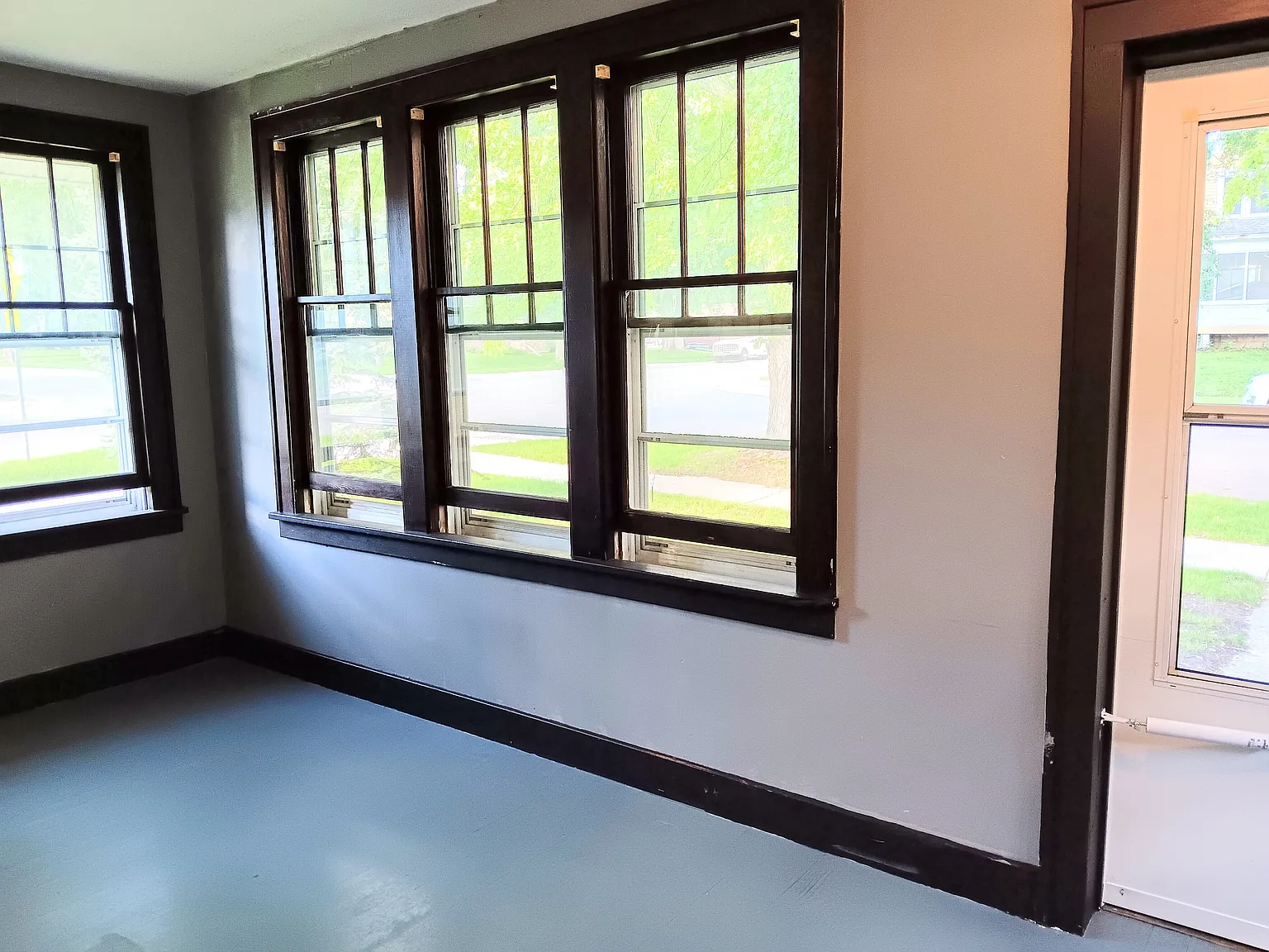 4 bed, 2392 sqft, $1,950 — Photo 4