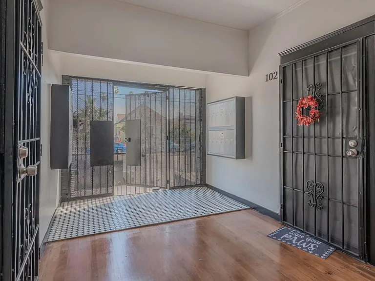 4309 S Main St #101A — Photo 17