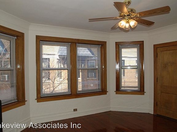 2nd image of 2358 N Cambridge Ave APT 211