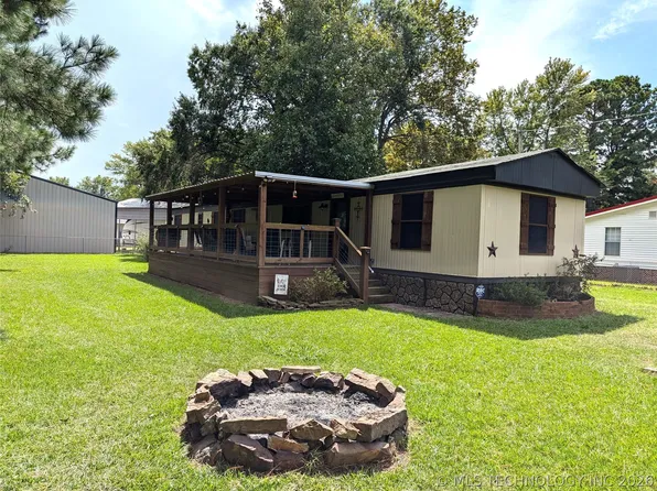 105 Circle Dr, Eufaula, OK 74432