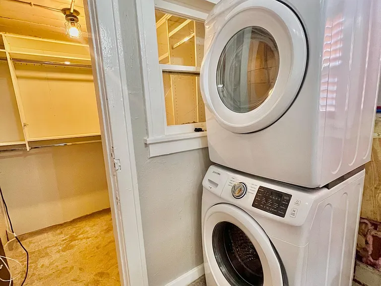 220 W Latimer St #B — Photo 26