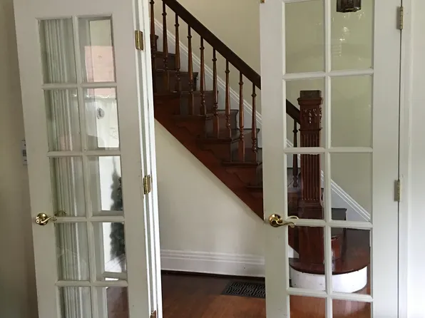 734 E 10th St, Newport, KY 41071